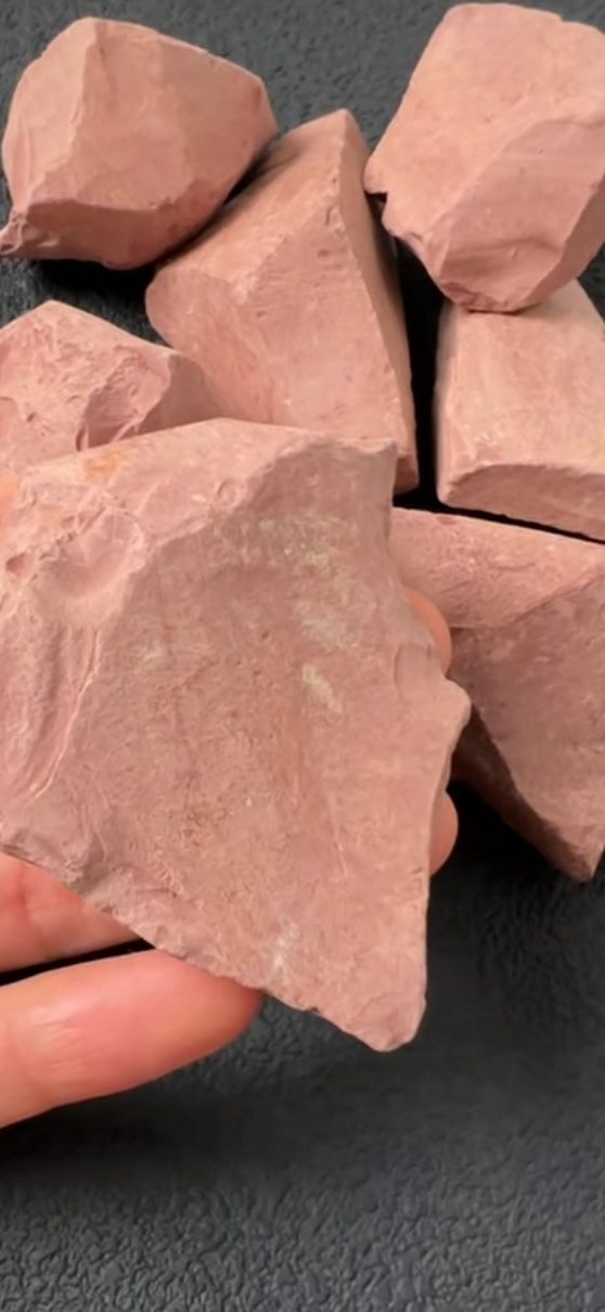 EDIBLE PINK KAOLIN
